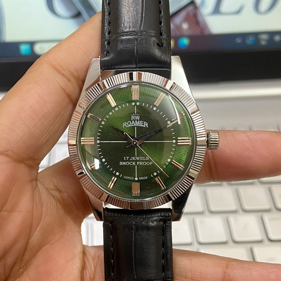 Vintage 1974 Roamer Manual Mens Silver Watch W/Leather Strap & Green accents - Picture 3 of 6